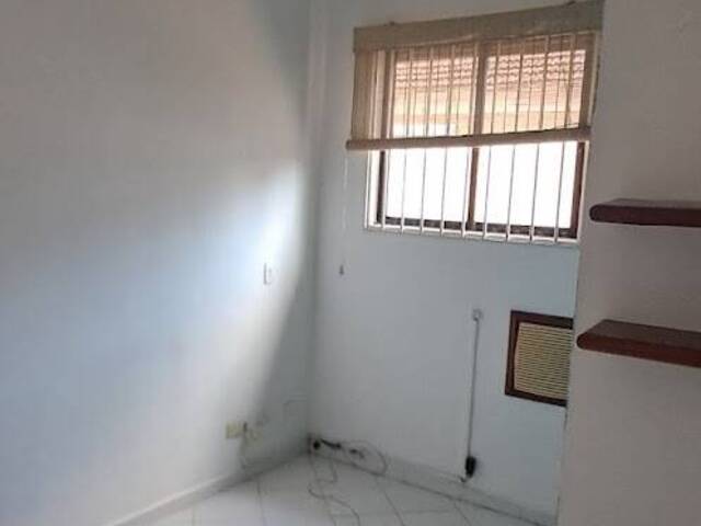 #SA0027 - Sala para Locação em Santos - SP - 1