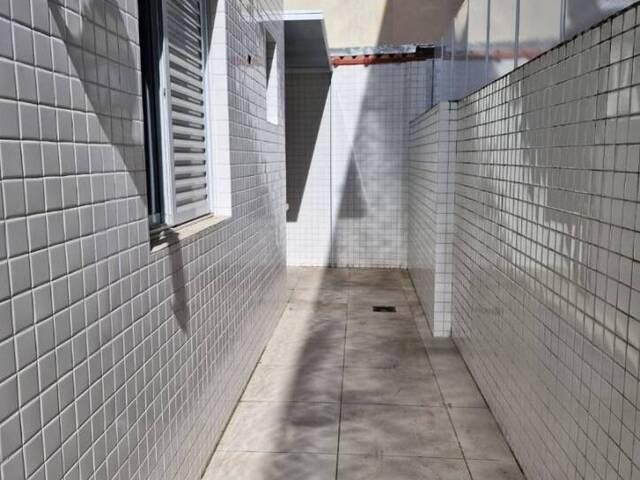 #CA0274 - Casa para Venda em Santos - SP - 2