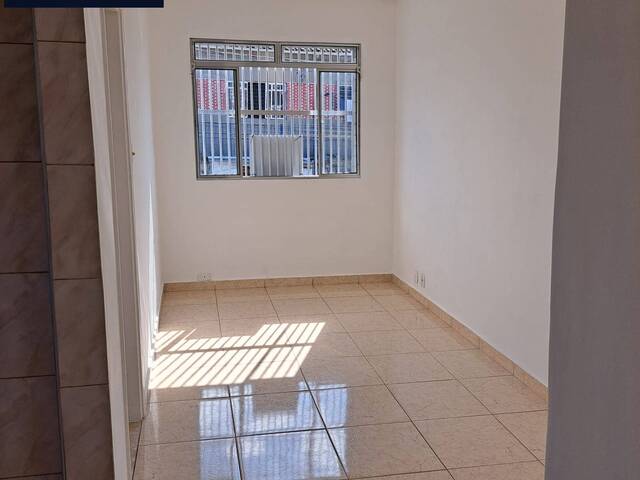 #917 - Apartamento para Venda em São Vicente - SP - 2