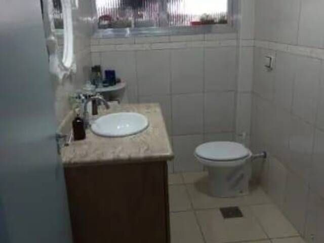 #919 - Apartamento para Venda em São Vicente - SP