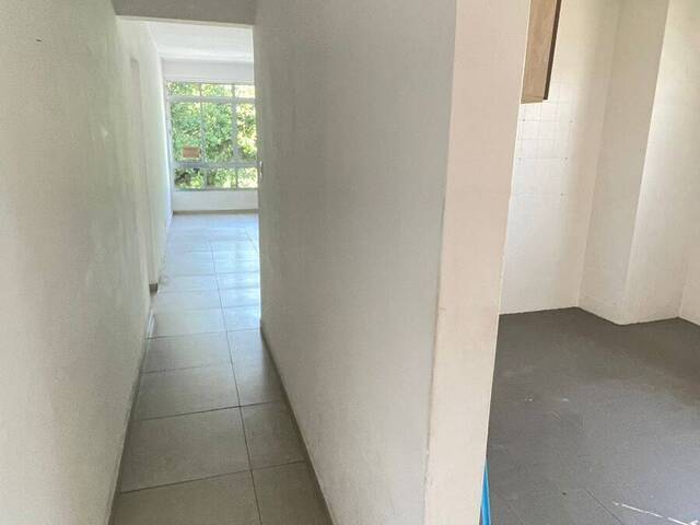 Apartamento para Venda em Santos - 3