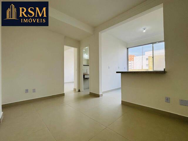 #951 - Apartamento para Venda em Santos - SP