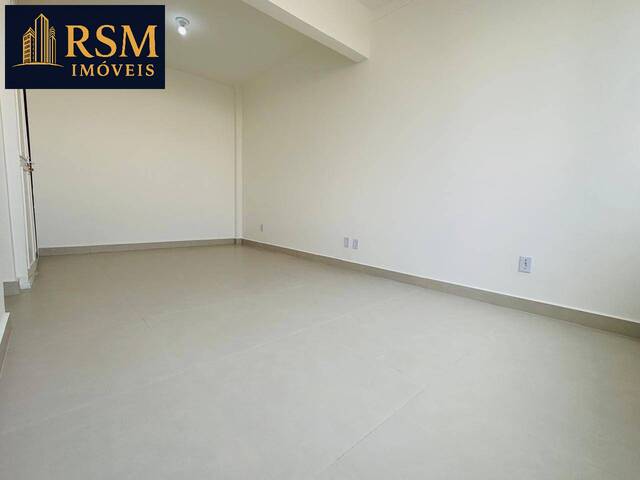 #951 - Apartamento para Venda em Santos - SP