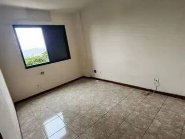 Apartamento para Venda em Santos - 3