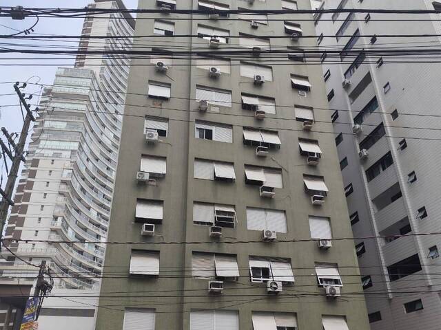 #1000 - Apartamento para Venda em Santos - SP