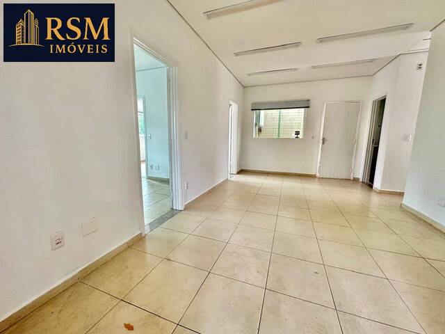 #1024 - Sala para Locação em Santos - SP