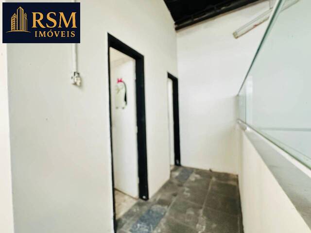 #1027 - Sala para Locação em Santos - SP