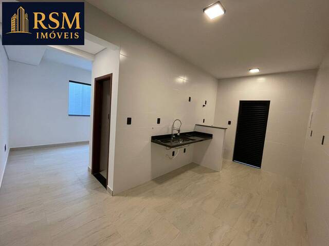 #1031 - Sobrado para Venda em Santos - SP