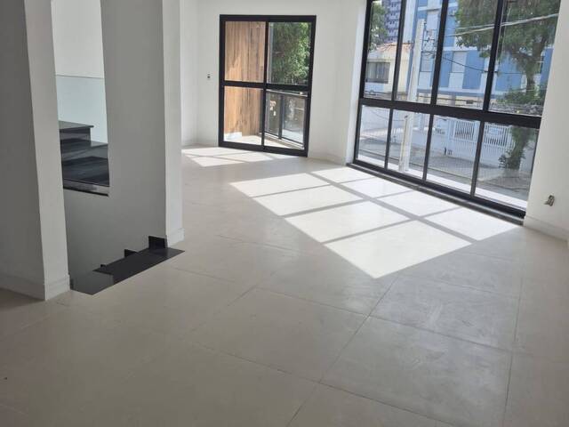 #1048 - Casa para Venda em Santos - SP - 3