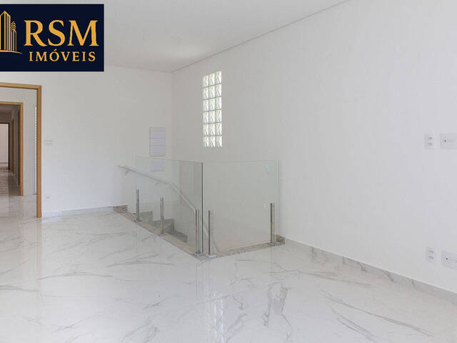 #1055 - Casa para Venda em Santos - SP