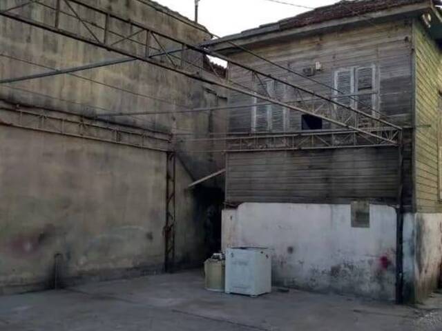 #1097 - Área para Venda em Santos - SP - 2