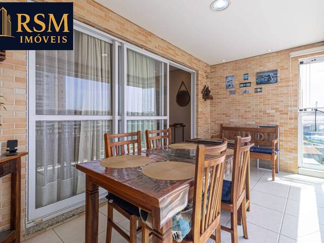 Venda em Ponta da Praia - Santos