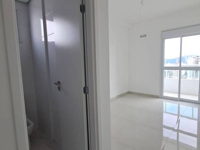 Apartamento para Venda em Santos - 4