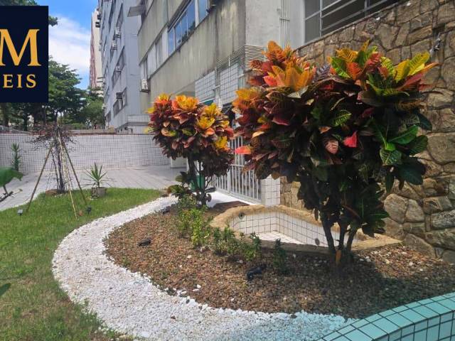 #1129 - Apartamento para Venda em Santos - SP