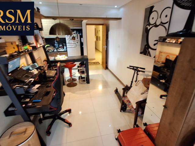 #1138 - Apartamento para Venda em Santos - SP