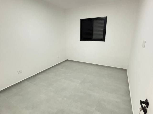 Casa para Venda em São Vicente - 5