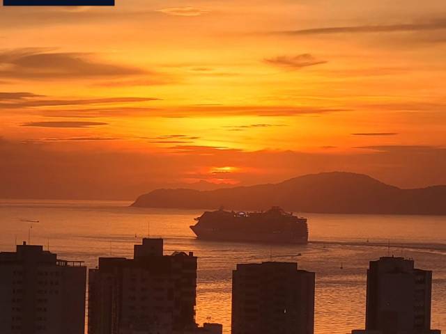 #1187 - Apartamento para Venda em Santos - SP