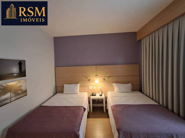 #1161 - Apartamento para Venda em Santos - SP