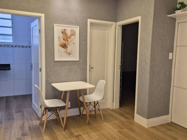 Apartamento para Venda em Santos - 4