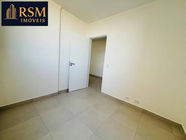 Apartamento para Venda em Santos - 4