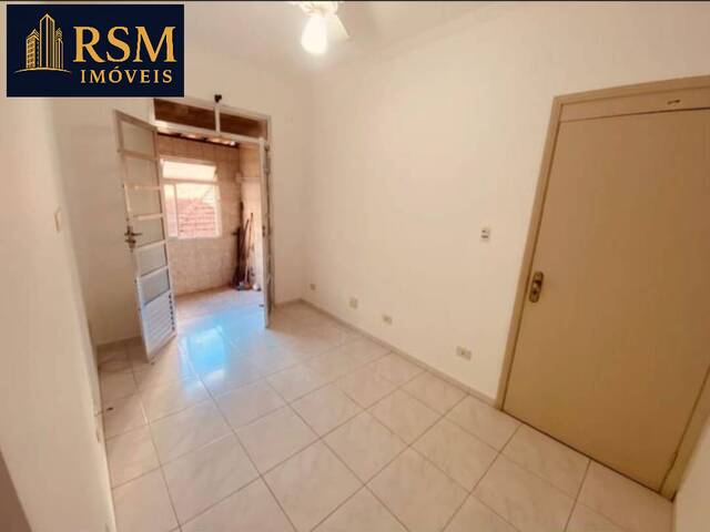 Apartamento para Venda em Santos - 2