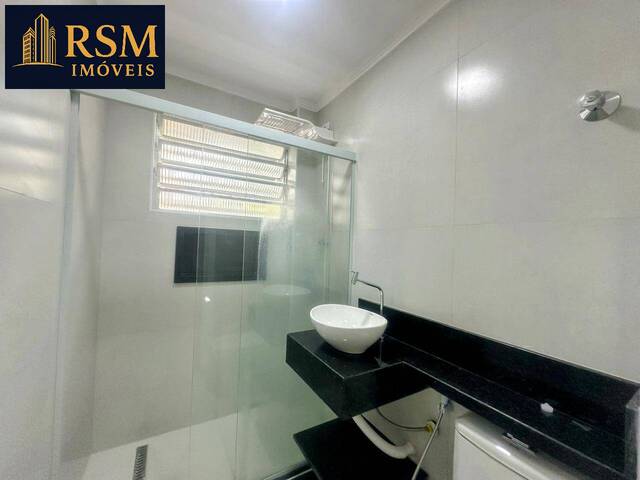 Apartamento para Venda em Santos - 2