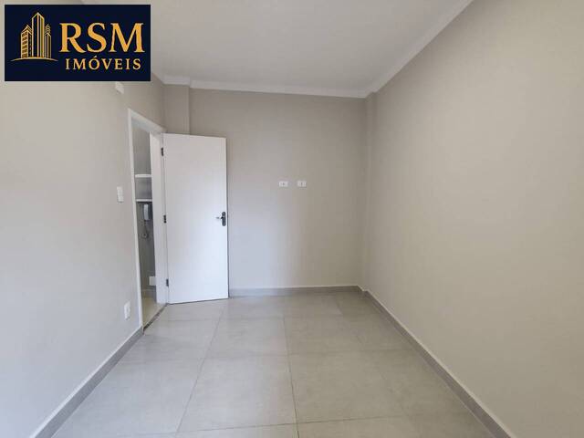Apartamento para Venda em Santos - 4