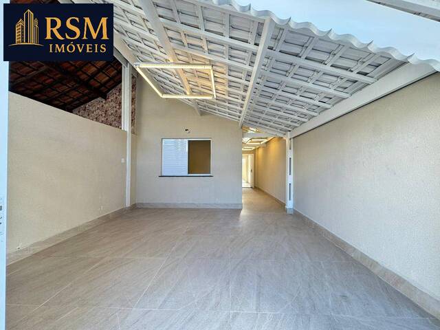 #1447 - Casa para Venda em Praia Grande - SP