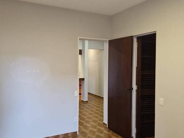 Apartamento para Venda em Santos - 2