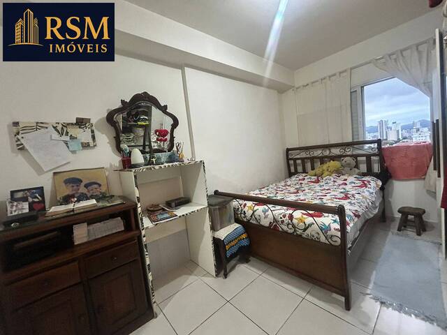 Apartamento para Venda em Santos - 4