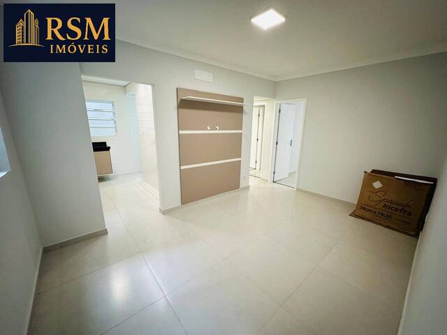 Apartamento para Venda em Santos - 2