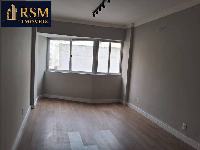 Apartamento para Venda em Santos - 4